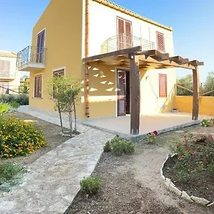 casa-vacanze-allo-stagnone.palermohotels.org/